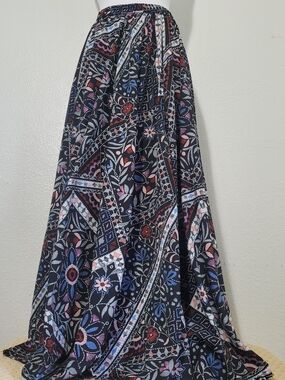 Vintage Magic Black Floral & Paisley Maxi Small Skirt